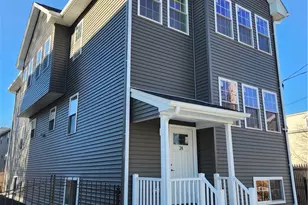 24 St James St, Providence, RI 02907 - Photo 2