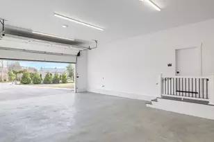 980 Green End Ave Ave, Middletown, RI 02842 - Photo 38