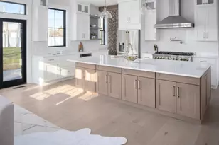 980 Green End Ave Ave, Middletown, RI 02842 - Photo 6