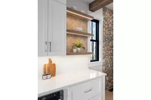 980 Green End Ave Ave, Middletown, RI 02842 - Photo 14