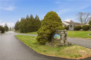 23 W Passage Dr, Portsmouth, RI 02871 - Photo 10