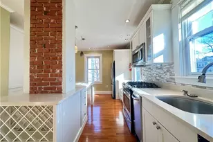 181 Cole Ave, Providence, RI 02906 - Photo 20