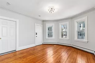 104 Tell St, Providence, RI 02909 - Photo 22