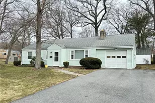 135 S Pierce Rd, East Greenwich, RI 02818 - Photo 42