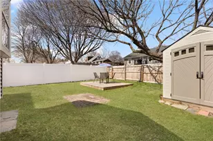 130 Roffee St, Barrington, RI 02806 - Photo 32