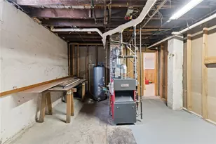 41 Whitcomb Rd, East Providence, RI 02915 - Photo 40