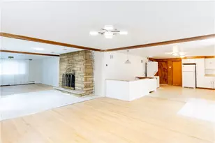 10 Potter Dr, Providence, RI 02907 - Photo 6