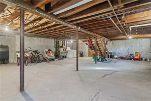 94 Abbott Run Valley Rd, Cumberland, RI 02864 - Photo 32