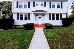 1 Shangri-La Ln, Middletown, RI 02842 - Photo 2