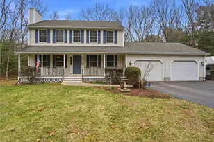 138 Dover Ln, Richmond, RI 02812 - Photo 2