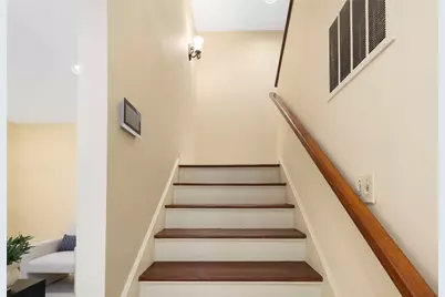 22 Miles Avenue #8, Providence, RI 02906 - Photo 32