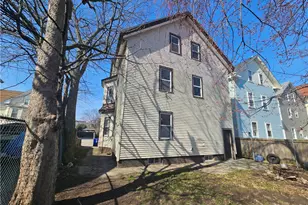 26 Inkerman St, Providence, RI 02908 - Photo 2