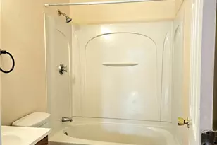 26 Inkerman St, Providence, RI 02908 - Photo 34