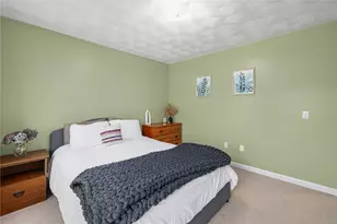 75 MacBeth St, Cranston, RI 02920 - Photo 28