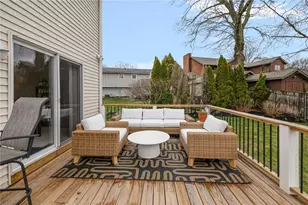 75 MacBeth St, Cranston, RI 02920 - Photo 36