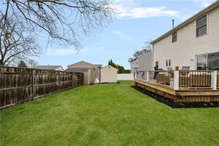 75 MacBeth St, Cranston, RI 02920 - Photo 40