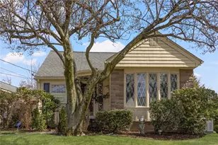 98 Homewood Ave, North Providence, RI 02911 - Photo 12