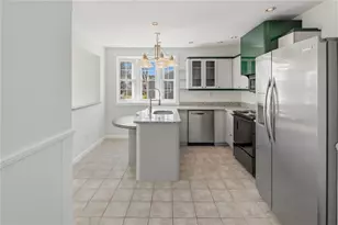 21 Earlham Way, Warwick, RI 02886 - Photo 6