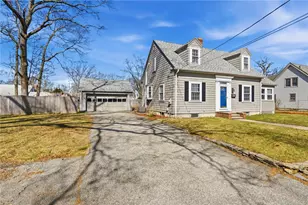 21 Earlham Way, Warwick, RI 02886 - Photo 1