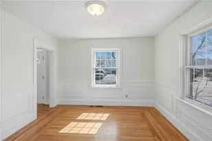 21 Earlham Way, Warwick, RI 02886 - Photo 12