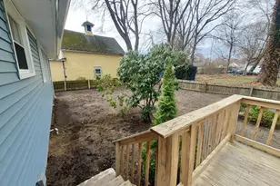 125 Wentworth Ave, Warwick, RI 02889 - Photo 34