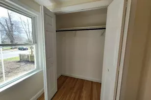 125 Wentworth Ave, Warwick, RI 02889 - Photo 18