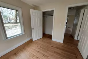 125 Wentworth Ave, Warwick, RI 02889 - Photo 22