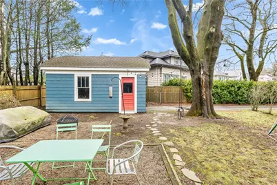 100 Oak Hill Avenue, Pawtucket, RI 02860 - Photo 18