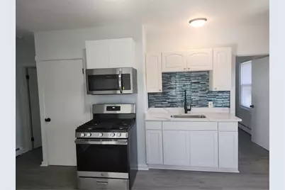 59 Court Street, Bristol, RI 02809 - Photo 2