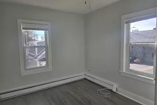 59 Court St, Bristol, RI 02809 - Photo 8