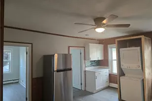 59 Court St, Bristol, RI 02809 - Photo 8