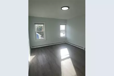 59 Court Street, Bristol, RI 02809 - Photo 4