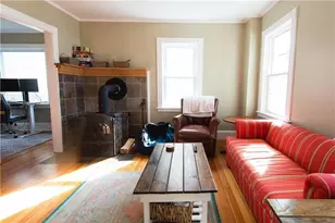 21 Congdon Ave, Newport, RI 02840 - Photo 2