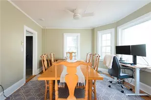 21 Congdon Ave, Newport, RI 02840 - Photo 8