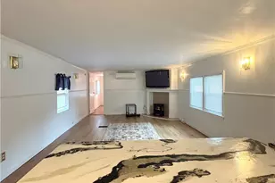 42 Maplewood Dr, Burrillville, RI 02839 - Photo 10