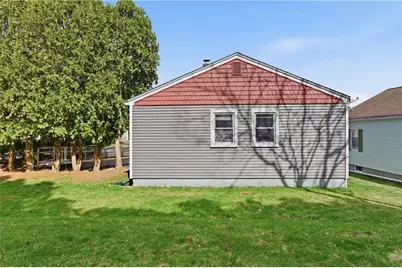 191 St Barnabe Street, Woonsocket, RI 02895 - Photo 22