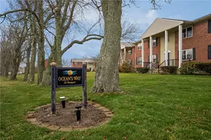 70 Carroll Ave, Newport, RI 02840 - Photo 2