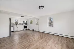 26 Limestone Rd, Warwick, RI 02889 - Photo 10