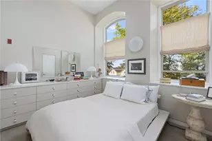 426 Spring St, Newport, RI 02840 - Photo 16