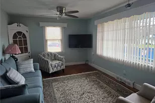 6 Wilder Ave, Westerly, RI 02891 - Photo 2