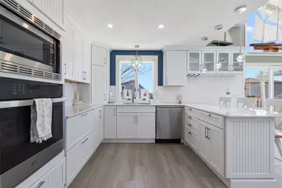 84 Dundas Avenue, Warwick, RI 02888 - Photo 12