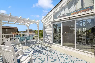 84 Dundas Avenue, Warwick, RI 02888 - Photo 6