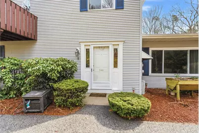 543 Quisset Court, Warwick, RI 02886 - Photo 10