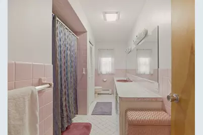 8 Wabasso Terrace, Middletown, RI 02842 - Photo 28