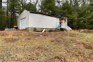 832 Phillips Hill Rd, Coventry, RI 02816 - Photo 6