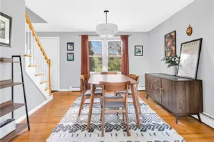 32 Hamlin Ave, Warwick, RI 02889 - Photo 6