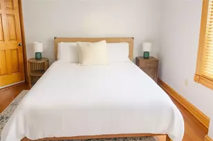 20 Berkeley Ave, Newport, RI 02840 - Photo 6