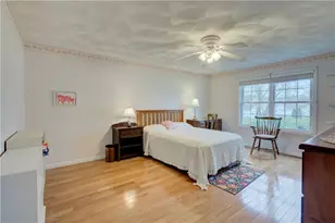 25 Hyde Ave, Pawtucket, RI 02861 - Photo 18