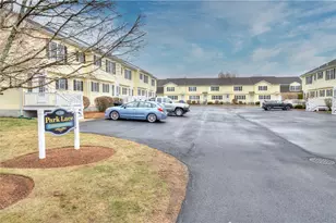 25 Hyde Ave, Pawtucket, RI 02861 - Photo 30