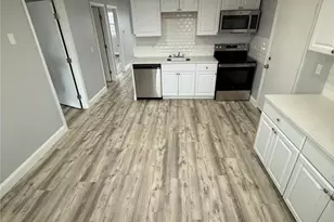 60 Esten Ave, Pawtucket, RI 02860 - Photo 2